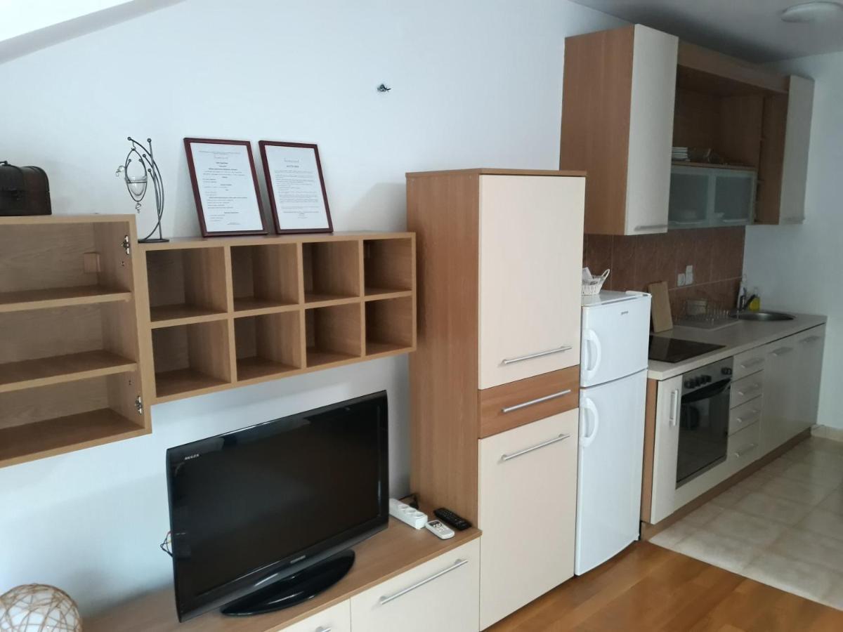 Ferienwohnung Apartman Romansa Vrnjačka Banja Exterior foto